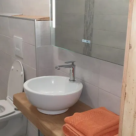 Bed & Breakfast D'hotes Des Trouilles Lafrançaise